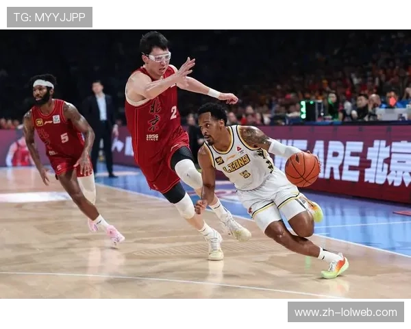 广厦总决赛第六场顶住反扑,关键三分锁定队史首冠 广厦总决赛第六场顶住反扑,关键三分锁定队史首冠